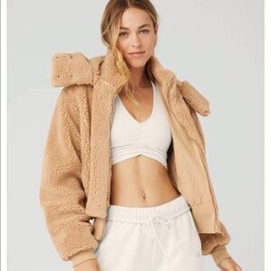 Alo Yoga Foxy Sherpa Jacket Camel S NWOT
